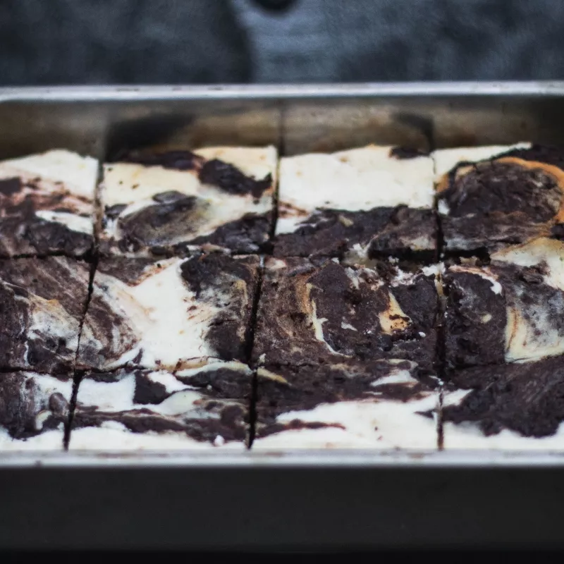 Kokosové cheesecake-brownies